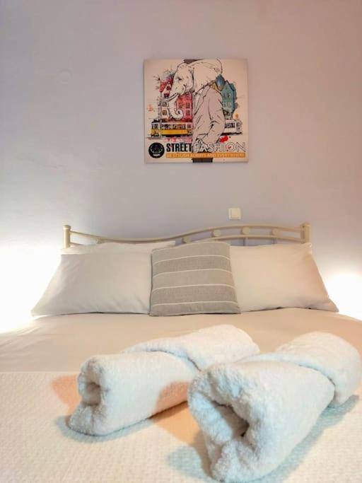 Kalamata Nestor Apartment-Near Historical Centre Exterior photo